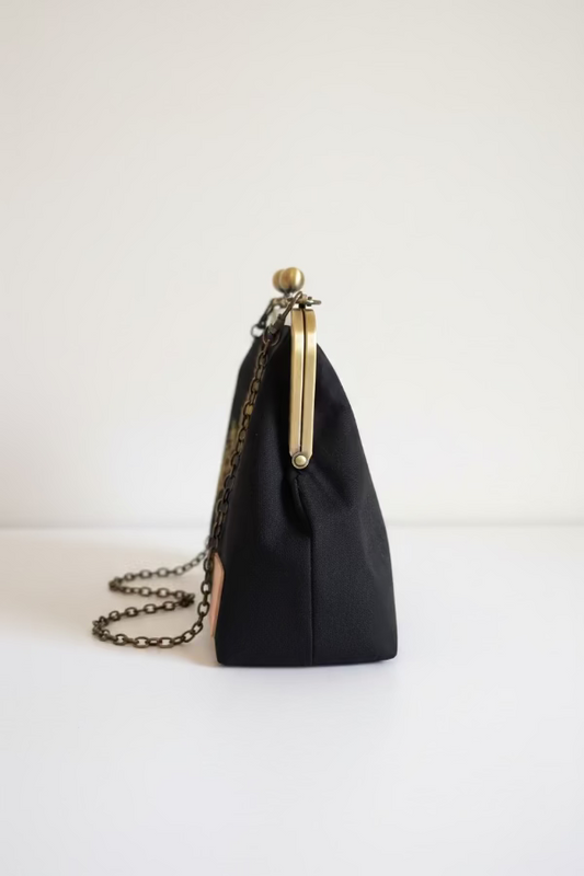 pellavainen clutch laukku