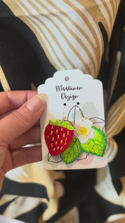 Mansikkapaikka korvakorut